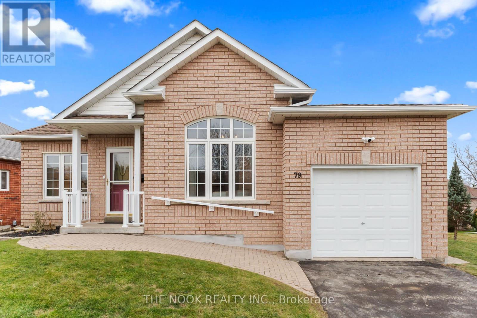 79 South Garden Court, Scugog (Port Perry), ON - Outdoor