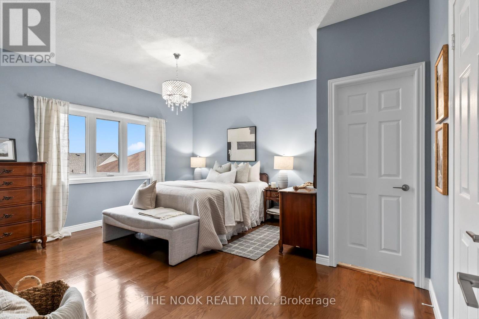79 South Garden Court, Scugog (Port Perry), ON - Indoor Photo Showing Bedroom