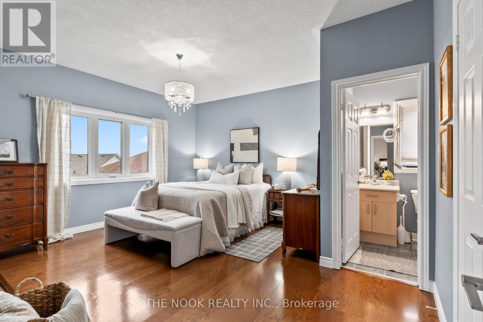 79 South Garden Court, Scugog (Port Perry), ON - Indoor Photo Showing Bedroom