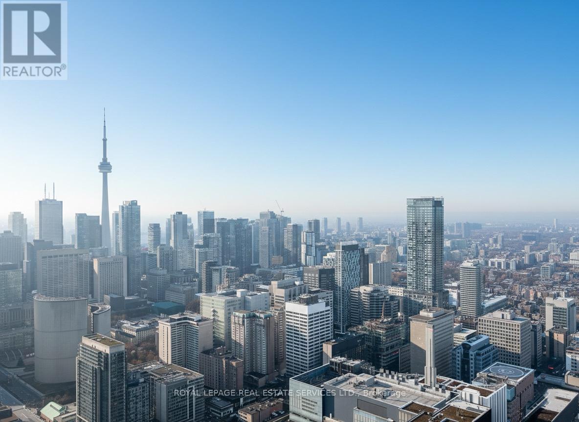 6514 - 388 Yonge Street, Toronto, ON - Outdoor With View