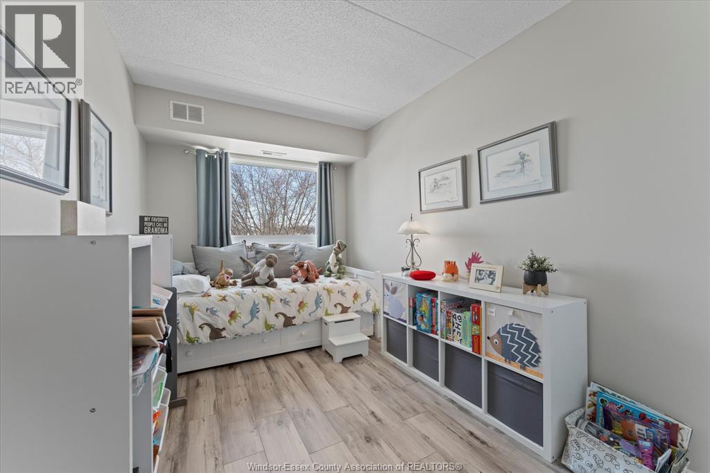 100 Pickering Unit# 403, Amherstburg, ON - Indoor