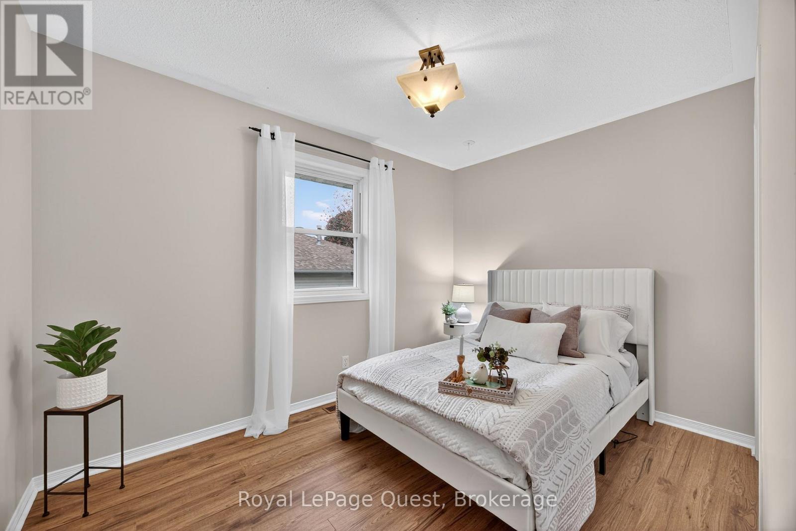 42 Jordon Crescent, Orillia, ON - Indoor Photo Showing Bedroom