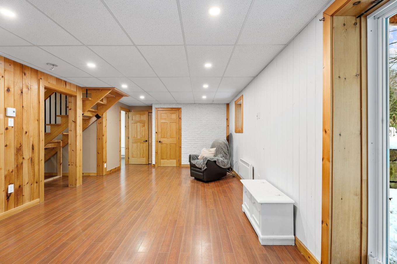 Family room - 670 Rue Des Maisonnettes, Sainte-Adèle, QC - Indoor