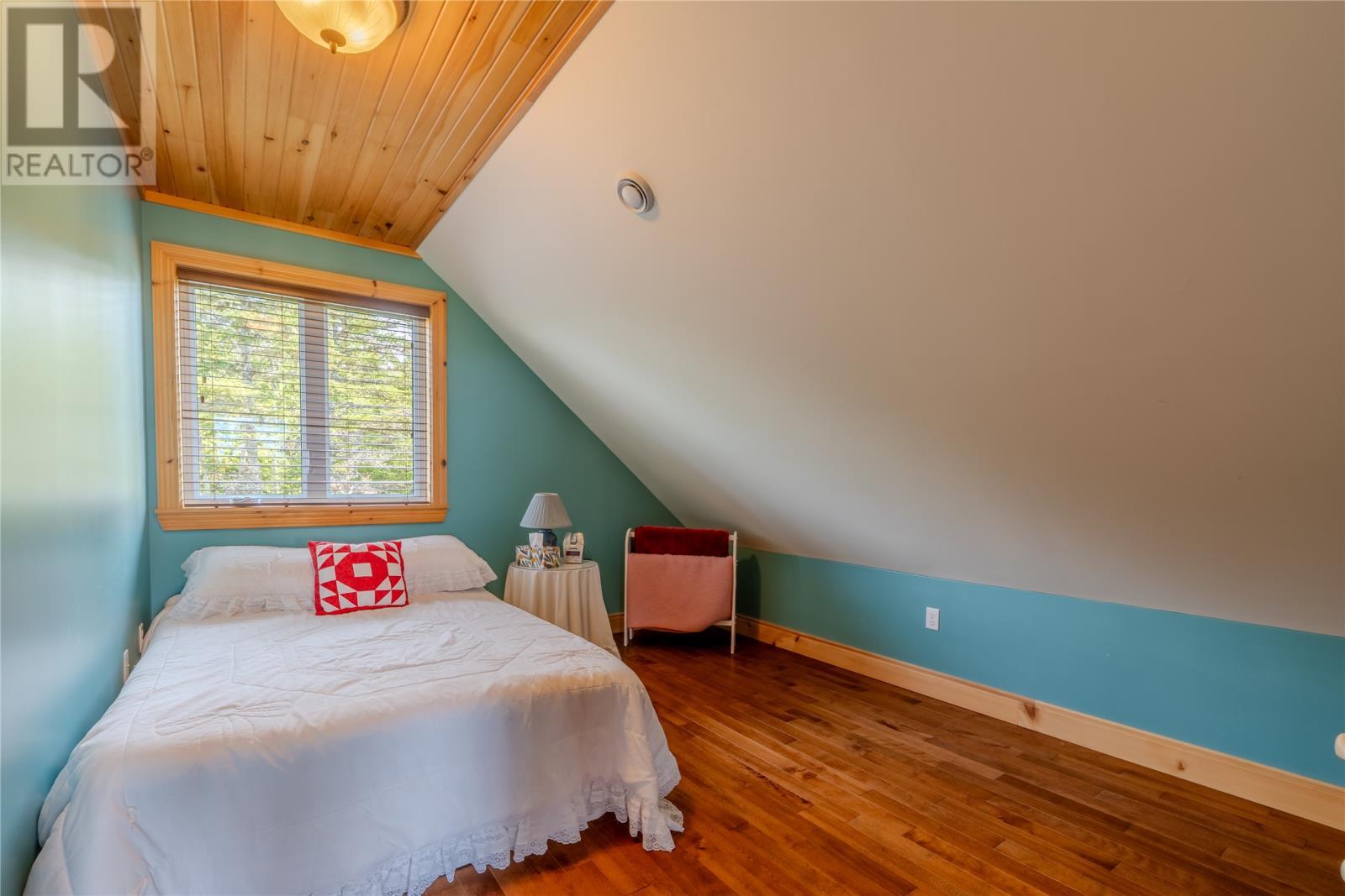 15 Amber Drive, Whitbourne, NL - Indoor Photo Showing Bedroom