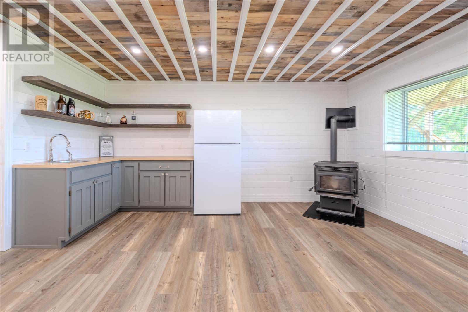 15 Amber Drive, Whitbourne, NL - Indoor