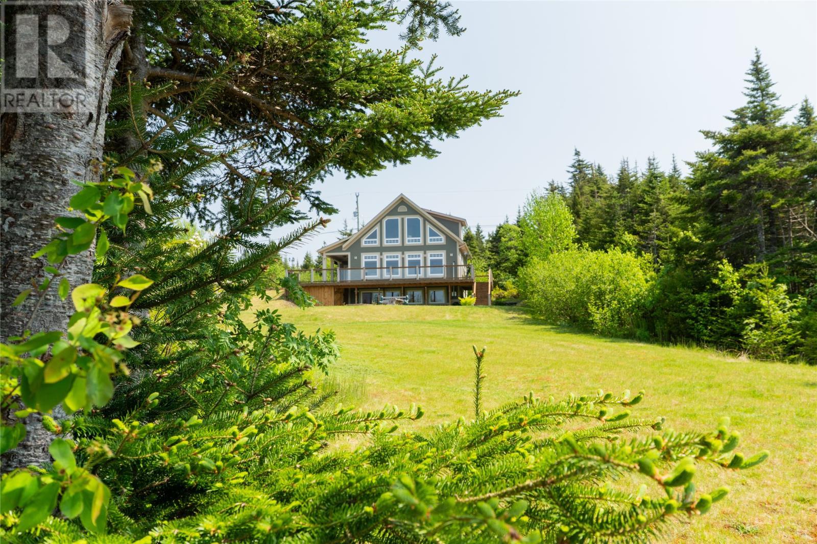 15 Amber Drive, Whitbourne, NL - Outdoor