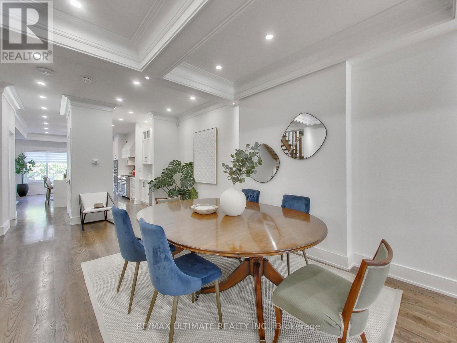 35 Fleming Crescent, Toronto, ON - Indoor Photo Showing Dining Room