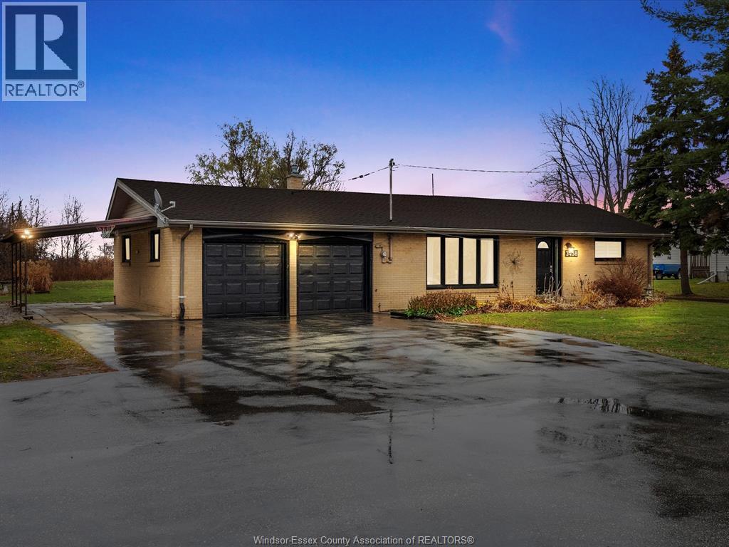 3438 Manning, Tecumseh, ON - Outdoor