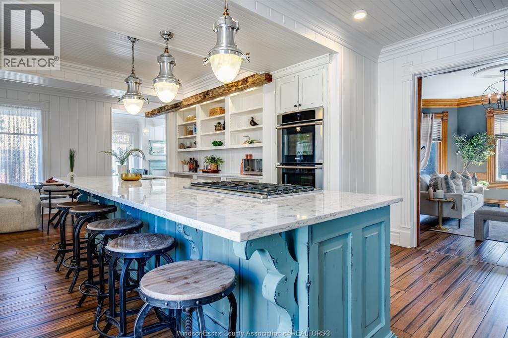 20 Division Street South, Kingsville, ON