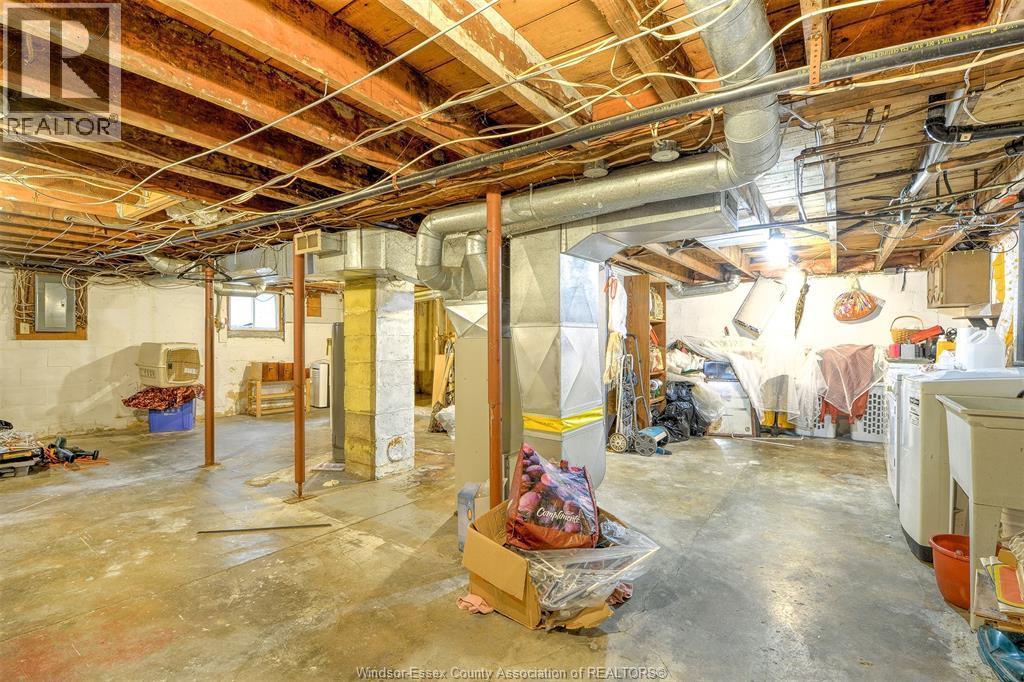 18 Montgomery, Leamington, ON - Indoor Photo Showing Basement