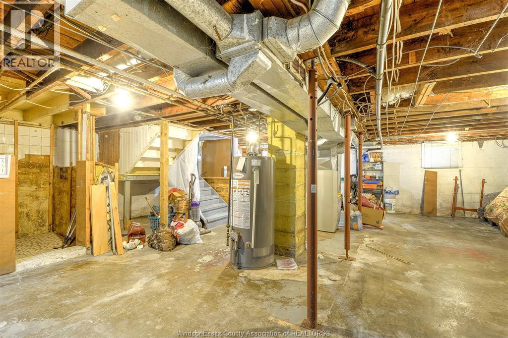 18 Montgomery, Leamington, ON - Indoor Photo Showing Basement