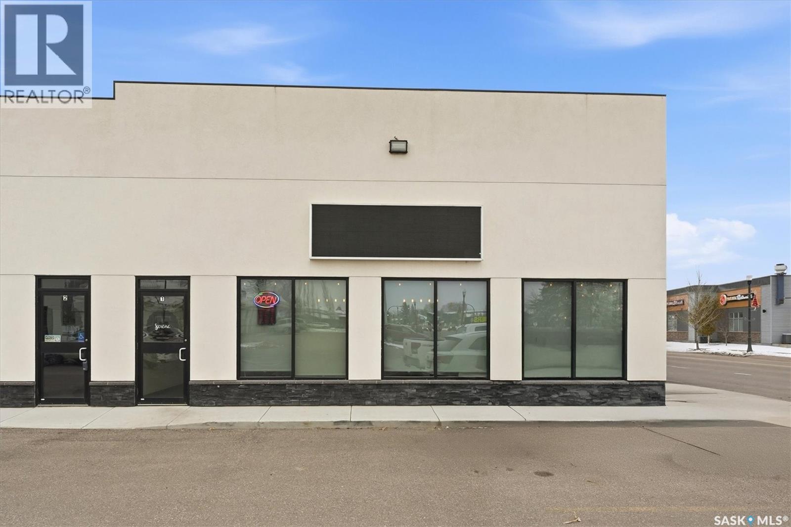 4 212 Central Street W, Warman, SK