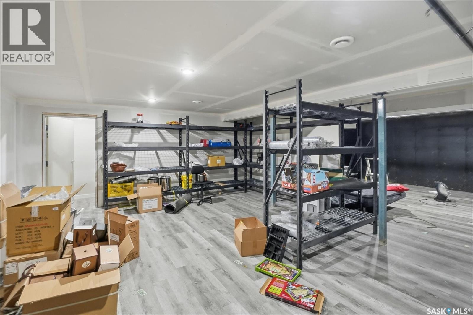 4 212 Central Street W, Warman, SK