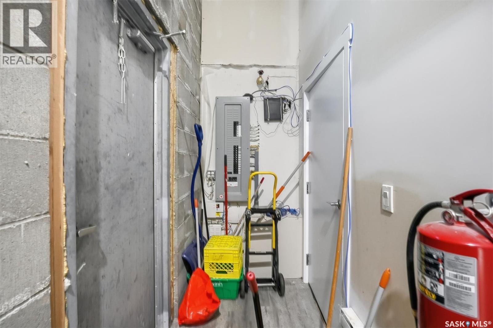 4 212 Central Street W, Warman, SK