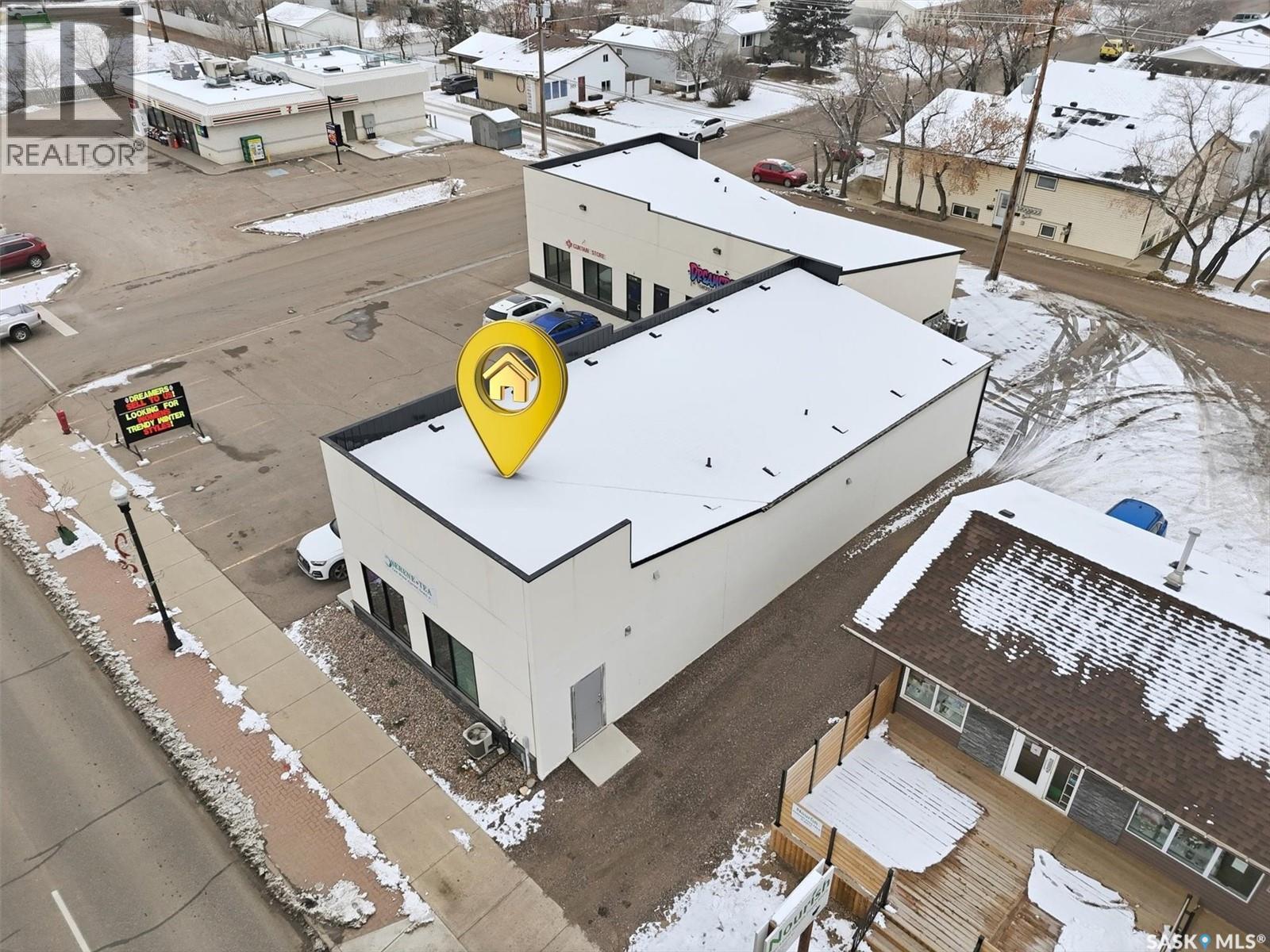 4 212 Central Street W, Warman, SK