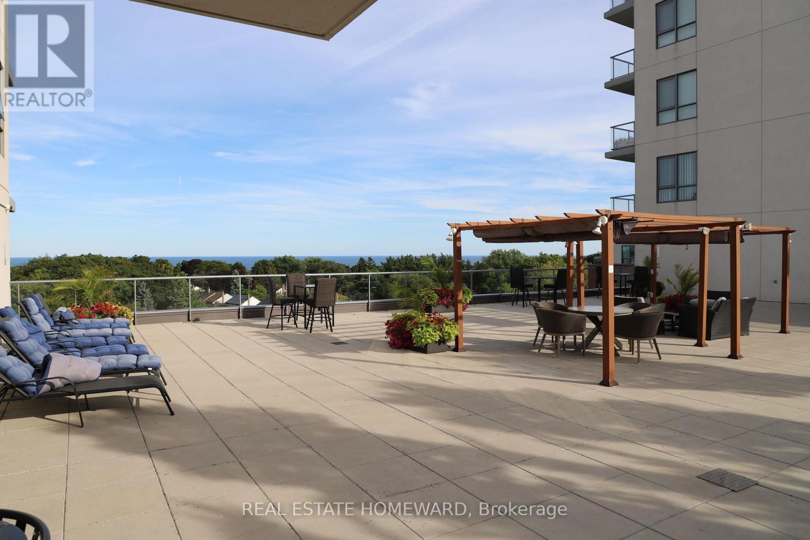 926 - 22 East Haven Drive, Toronto, ON - Outdoor