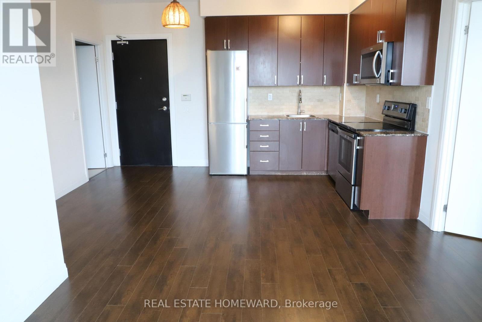 926 - 22 East Haven Drive, Toronto, ON - Indoor Photo Showing Kitchen