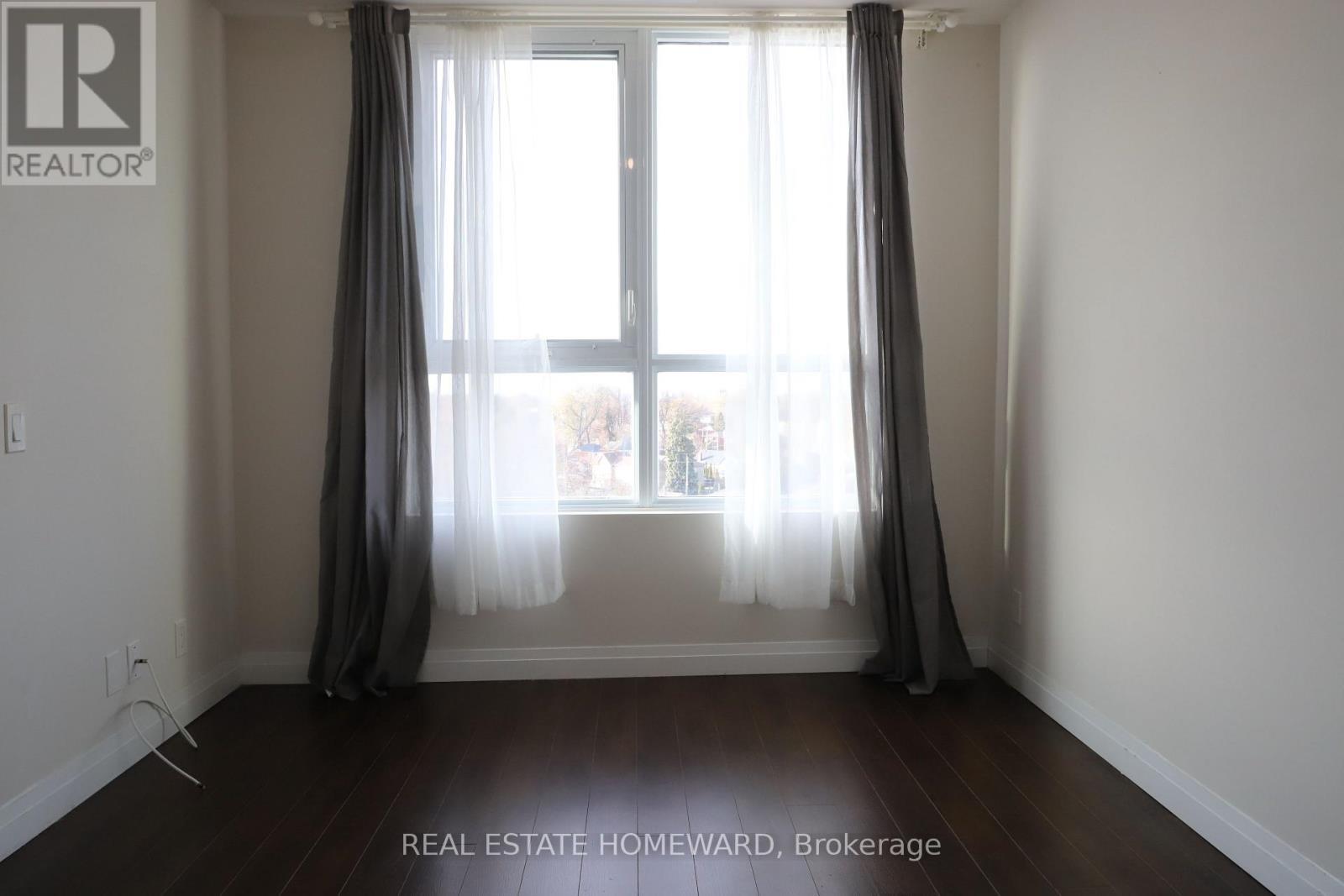 926 - 22 East Haven Drive, Toronto, ON - Indoor Photo Showing Other Room