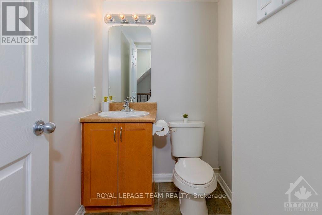 257 Keltie Private, Ottawa, ON - Indoor Photo Showing Bathroom