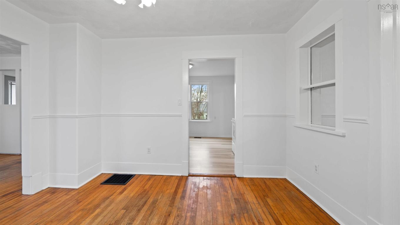 515 Pleasant Street, New Glasgow, NS