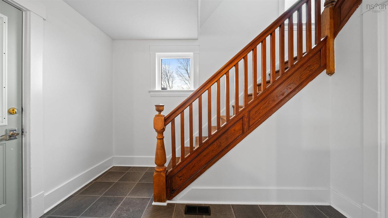 515 Pleasant Street, New Glasgow, NS