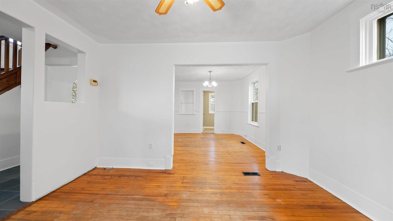 515 Pleasant Street, New Glasgow, NS