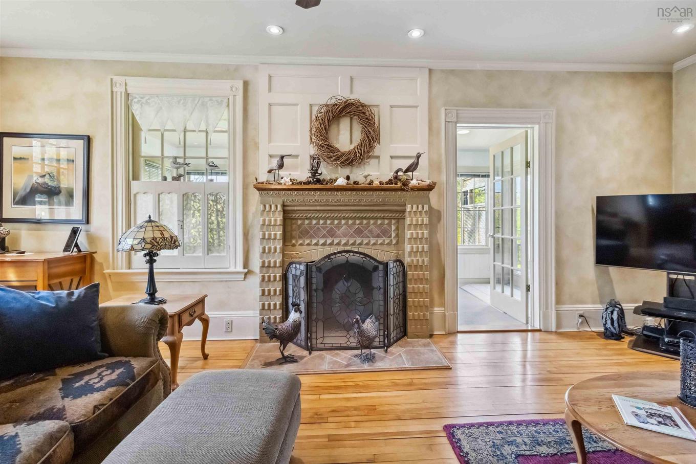 811 Lahave Street, Bridgewater, NS