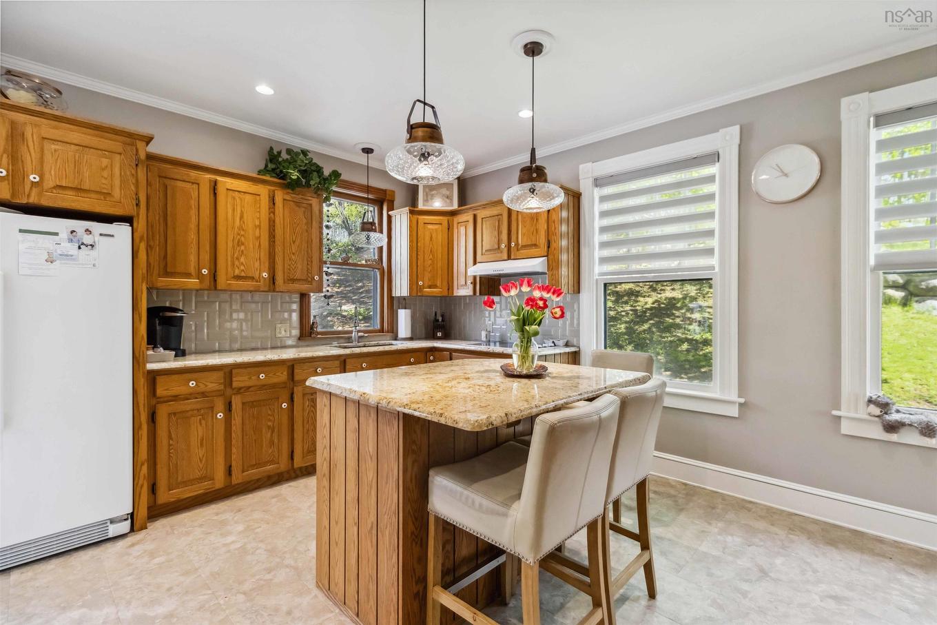 811 Lahave Street, Bridgewater, NS