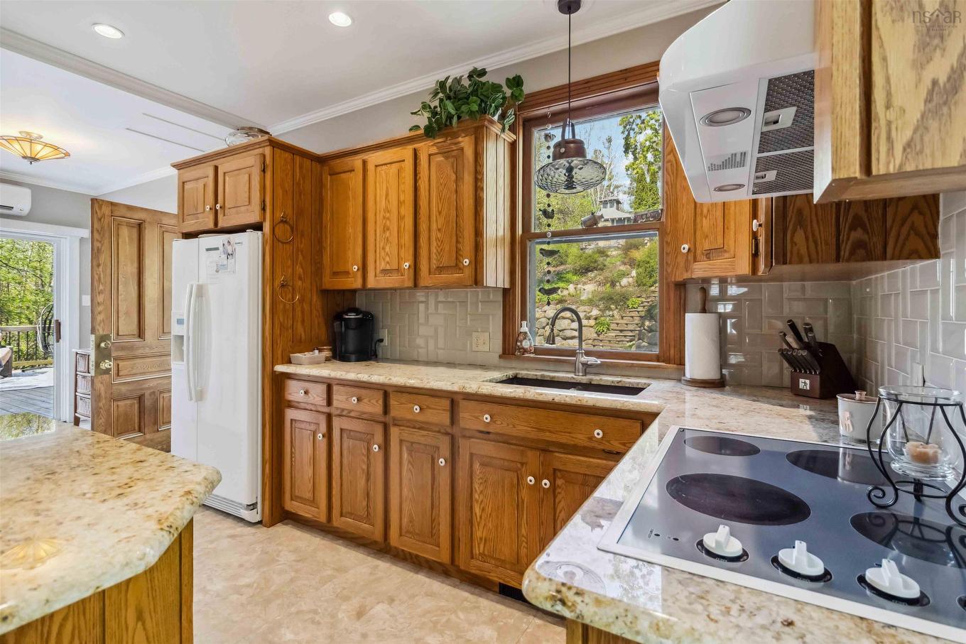 811 Lahave Street, Bridgewater, NS