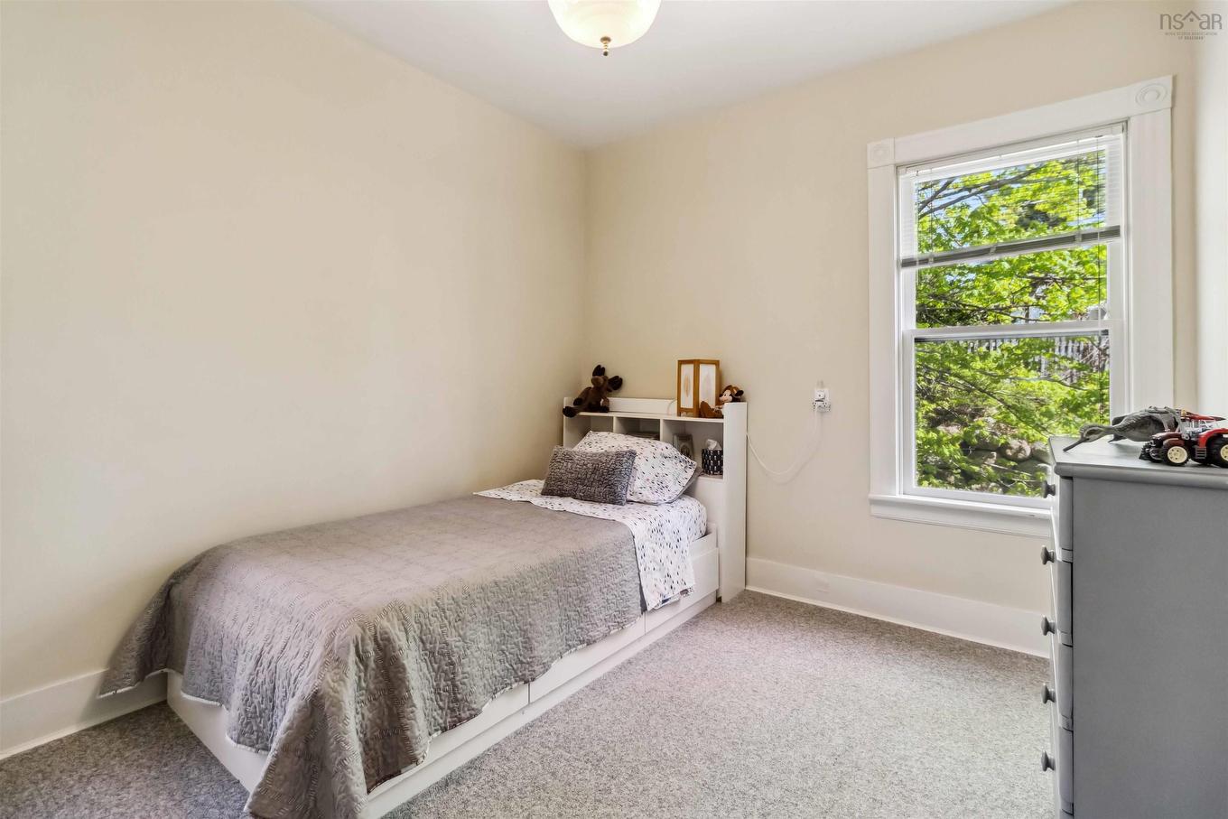 811 Lahave Street, Bridgewater, NS