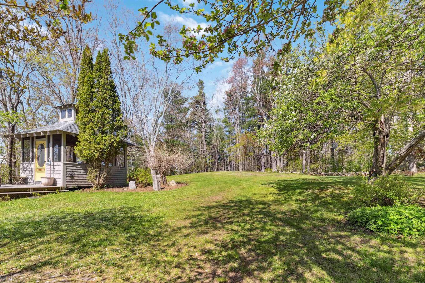 811 Lahave Street, Bridgewater, NS