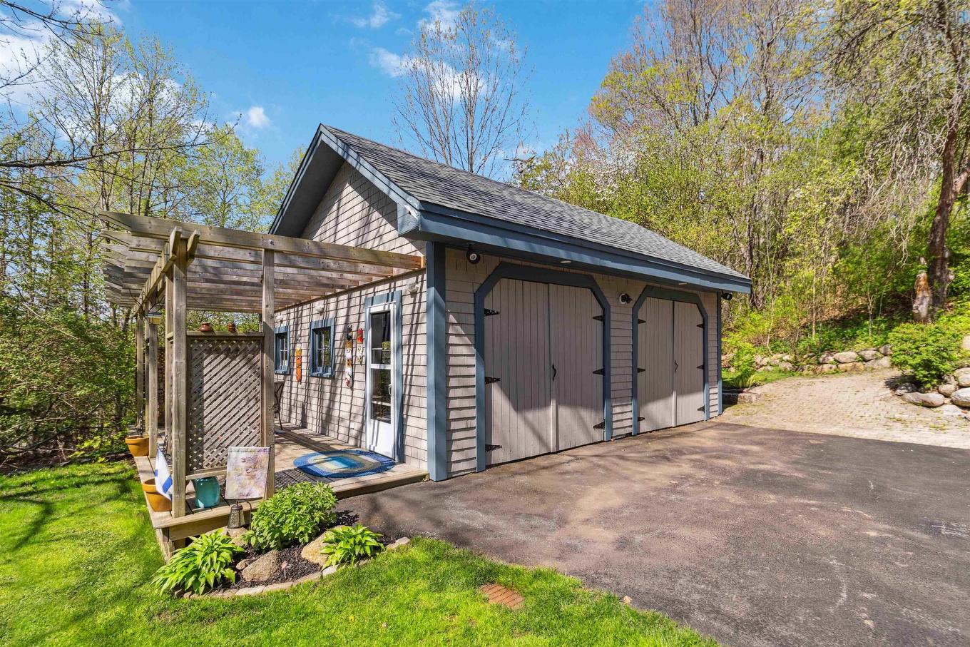 811 Lahave Street, Bridgewater, NS