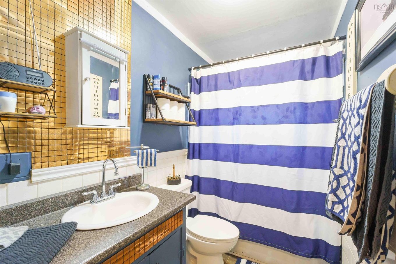 182 Canaan Avenue, Kentville, NS