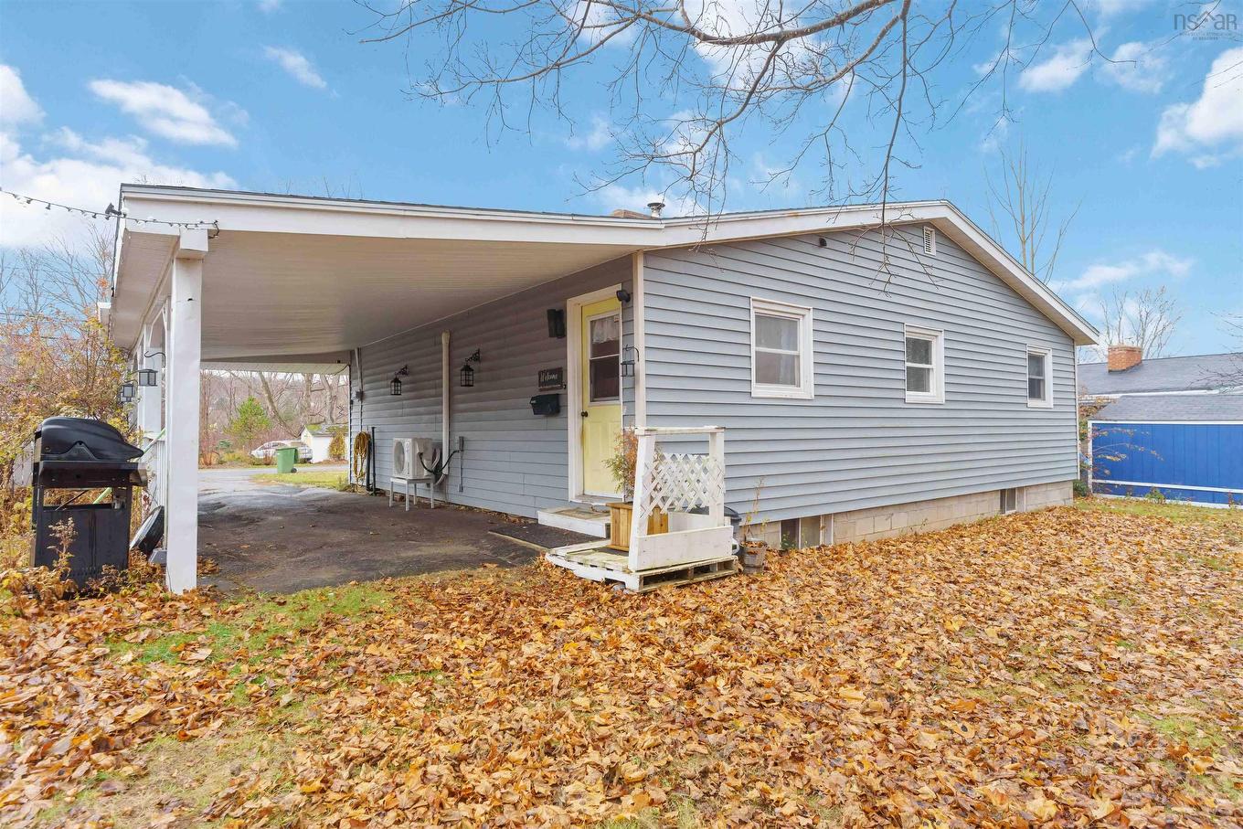 182 Canaan Avenue, Kentville, NS