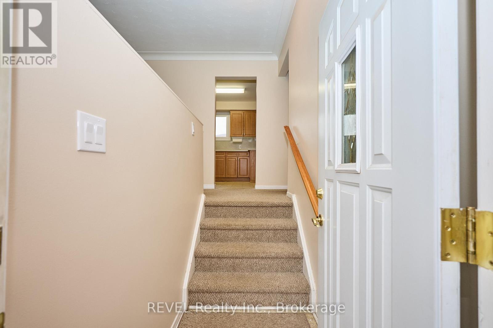 7067 Centennial Street, Niagara Falls (Arad/Fallsview), ON - Indoor Photo Showing Other Room