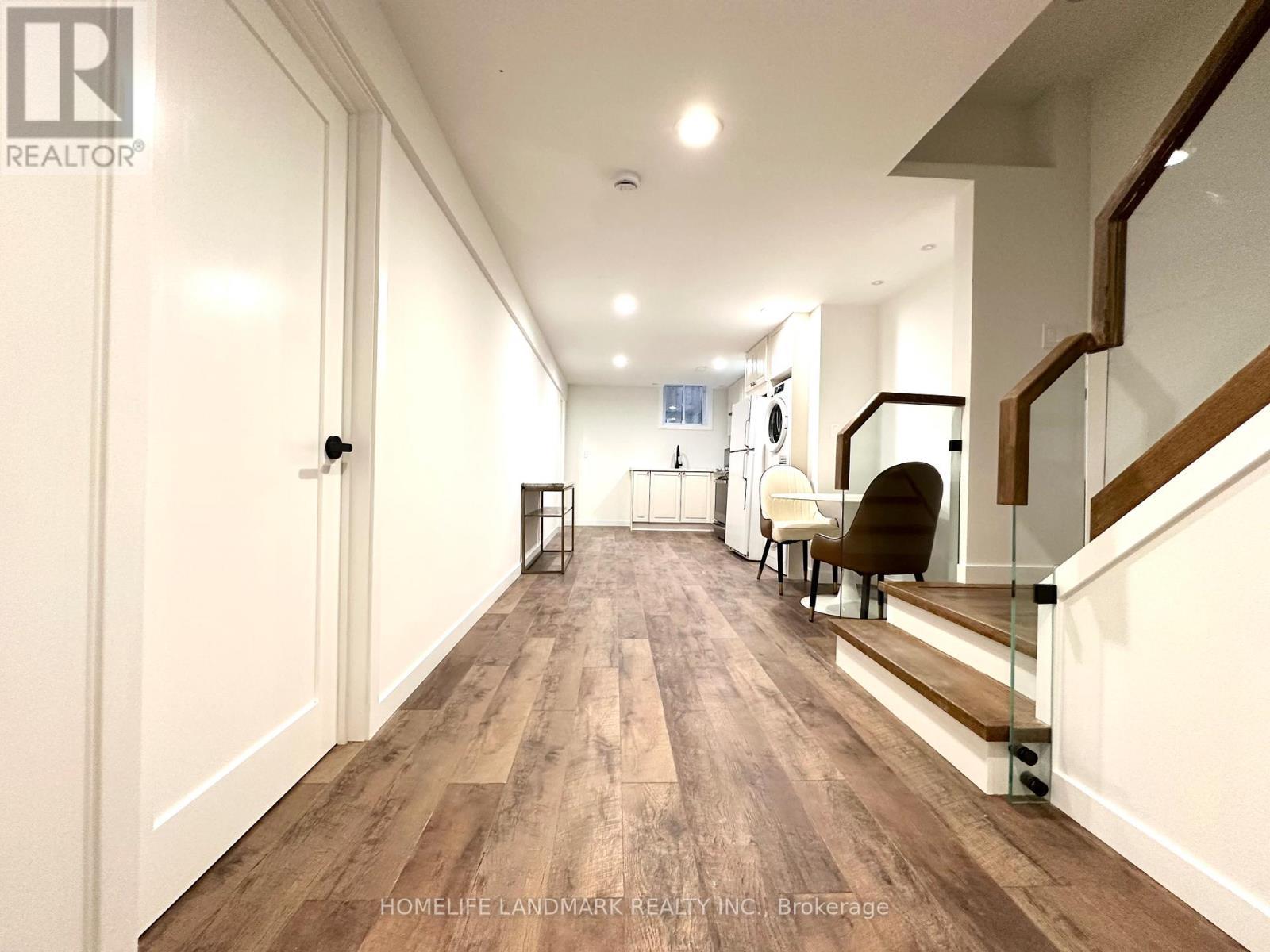 Bsmt - 21 Villandry Crescent, Vaughan, ON - Indoor Photo Showing Other Room