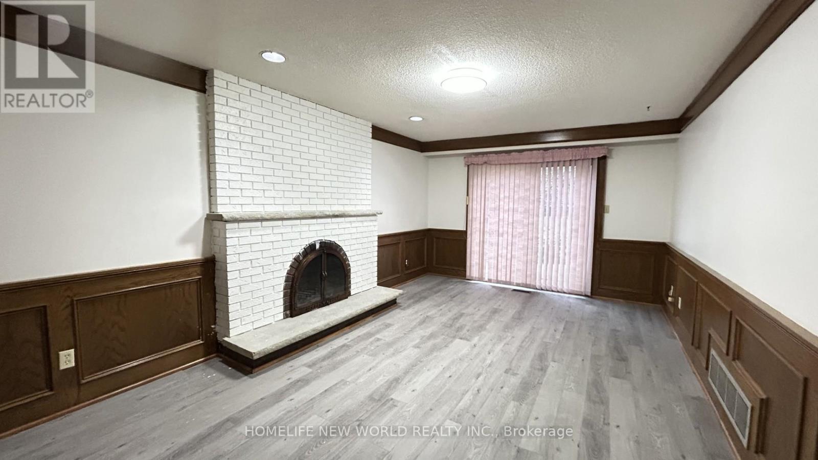 93 Willowbrook Road, Markham, ON - Indoor With Fireplace