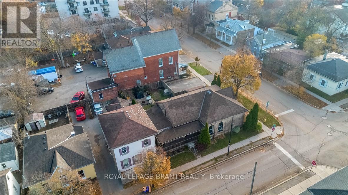 95 Queen Street, Brantford, ON - Outdoor