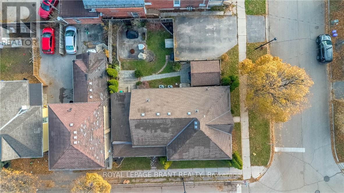 95 Queen Street, Brantford, ON - Outdoor