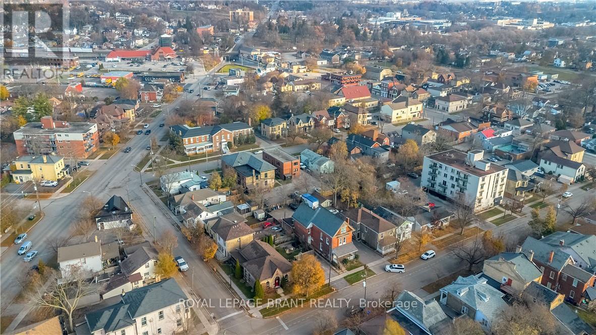 95 Queen Street, Brantford, ON - Outdoor With View