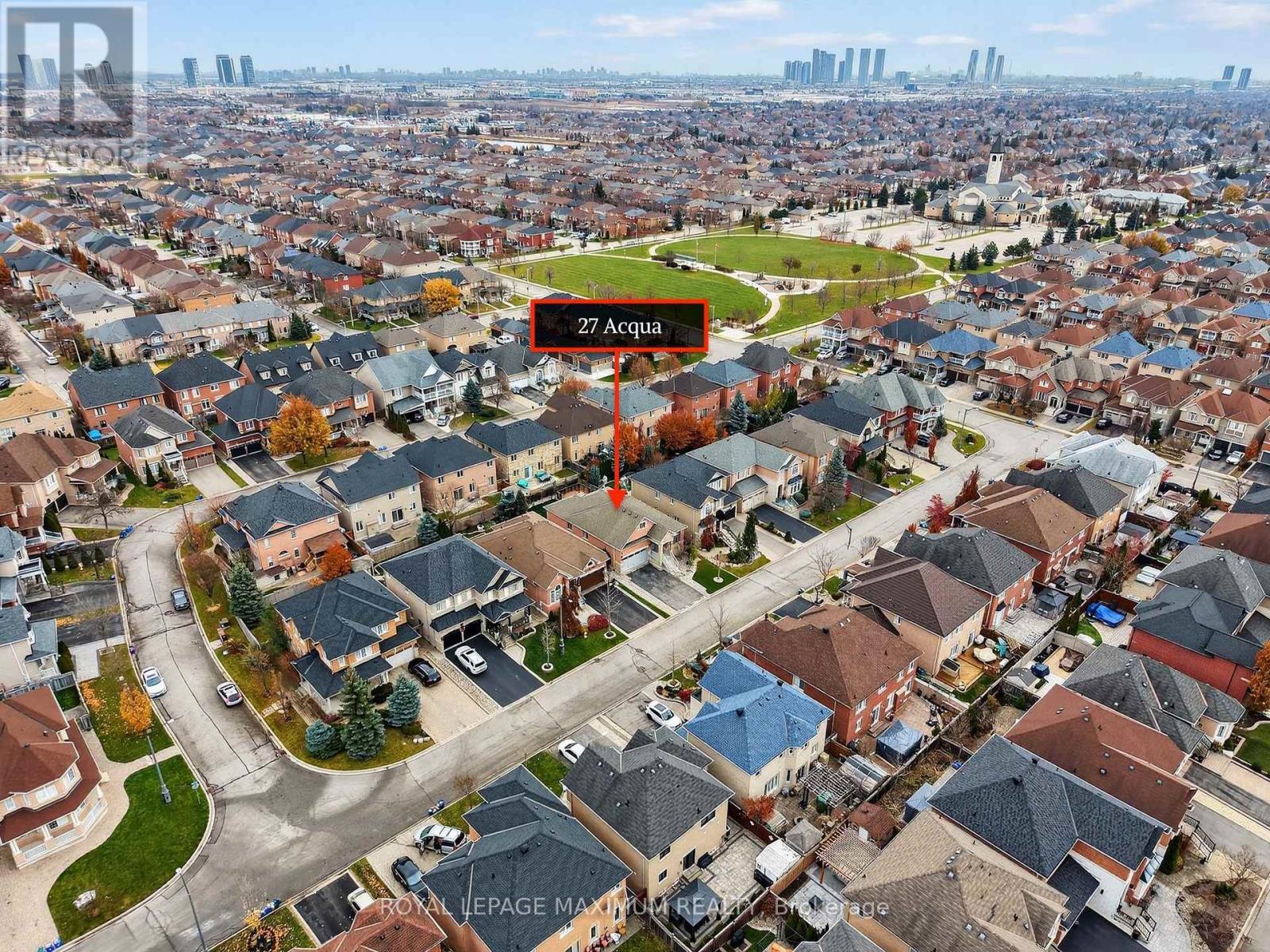 27 Acqua Drive, Vaughan, ON - Outdoor With View