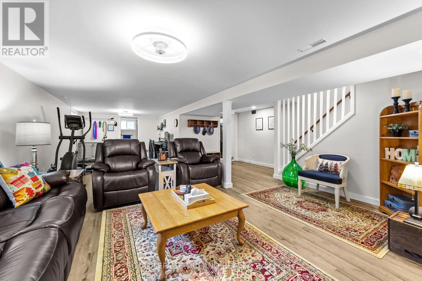 249 Coad Street, Southwest Middlesex (Glencoe), ON - Indoor