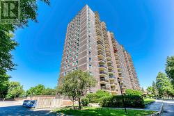 1005 - 966 INVERHOUSE DRIVE Mississauga, ON L5J 4B6