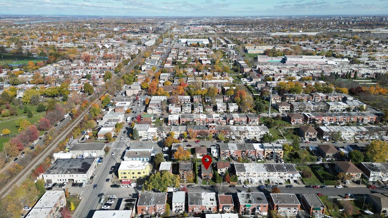 Photo aérienne - 9453 Rue Parthenais, Montréal (Villeray/Saint-Michel/Parc-Extension), QC - Outdoor With View