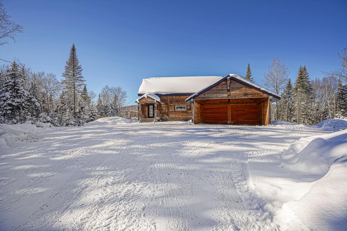 Frontage - 397 Ch. Du Village-Manitou, Ivry-Sur-Le-Lac, QC - Outdoor