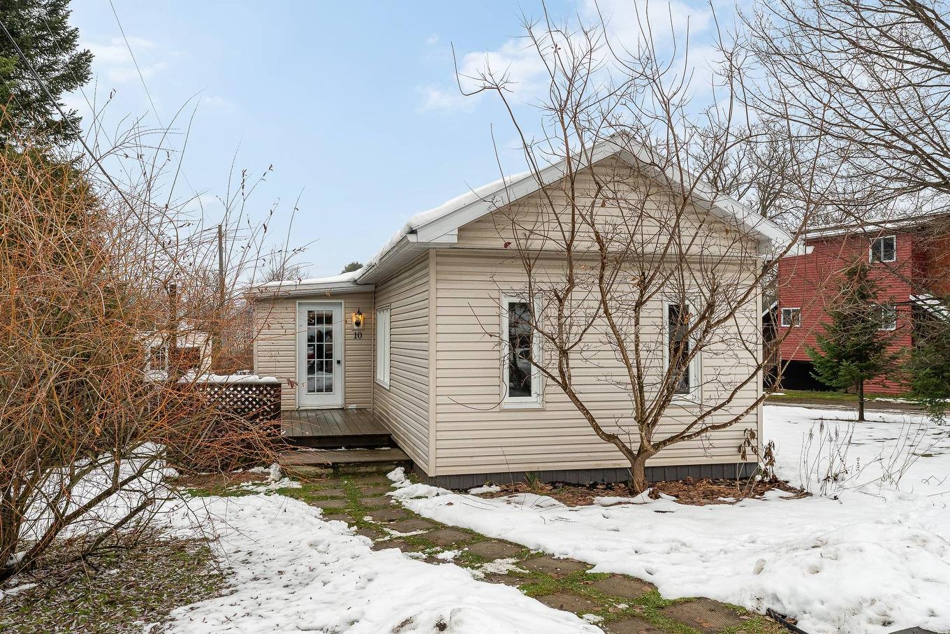 Façade - 10 Ch. Grenier, Sutton, QC - Outdoor