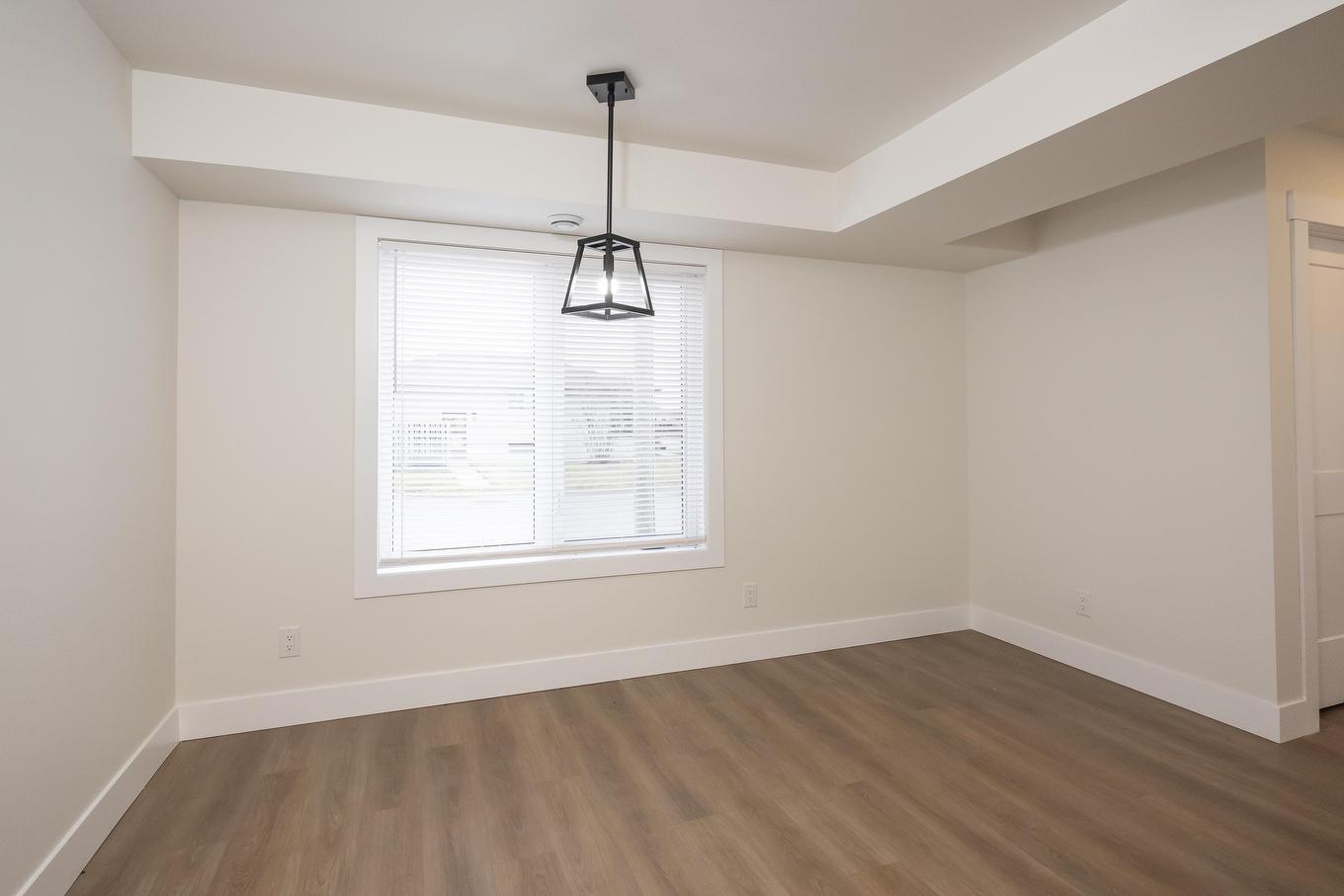 1101 Frederica Street W, Thunder Bay, ON - Indoor Photo Showing Other Room