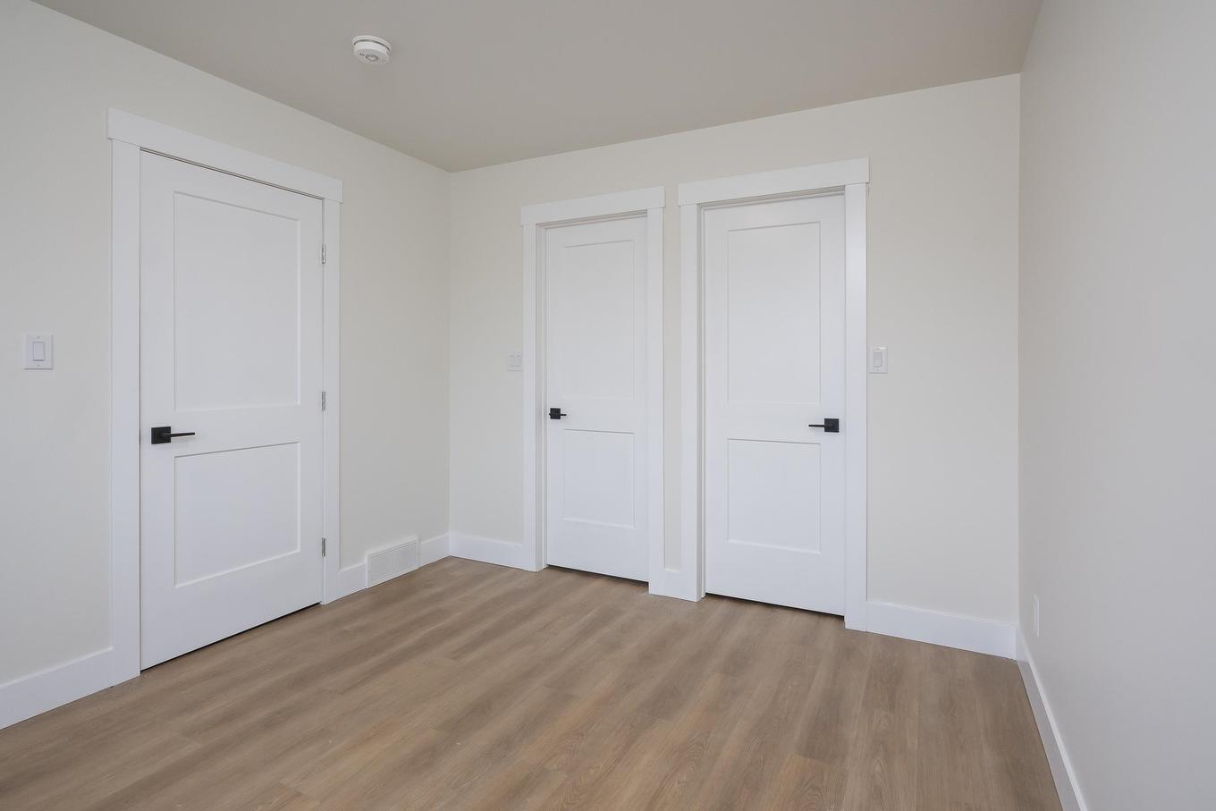 1101 Frederica Street W, Thunder Bay, ON - Indoor Photo Showing Other Room