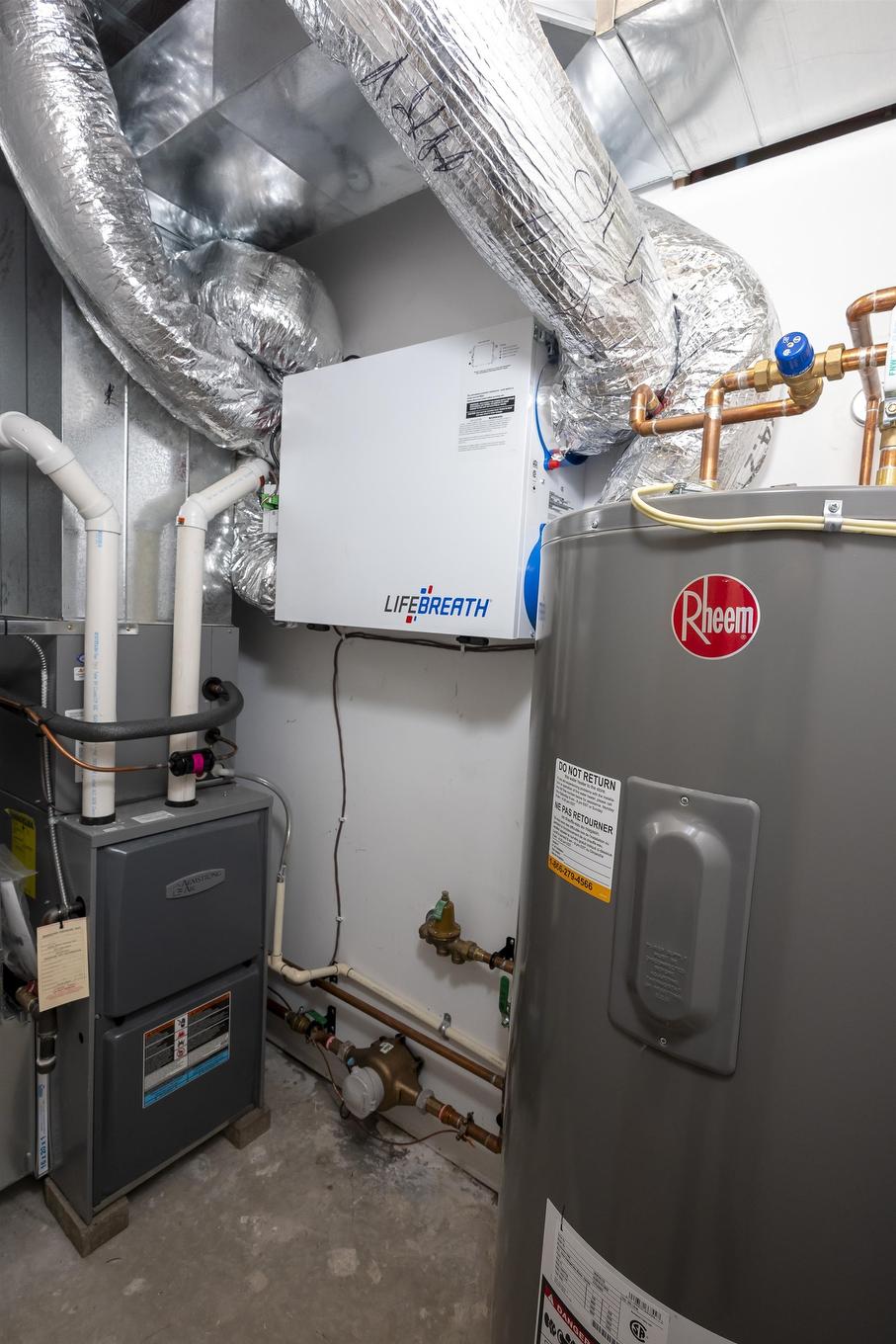 1101 Frederica Street W, Thunder Bay, ON - Indoor Photo Showing Basement