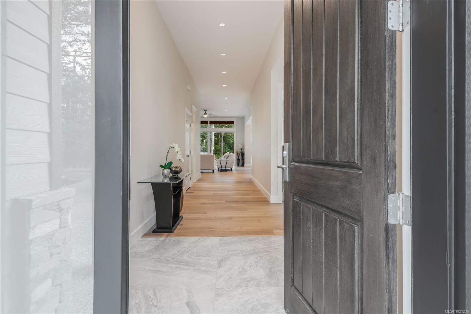 858 Wembley Rd, Parksville, BC